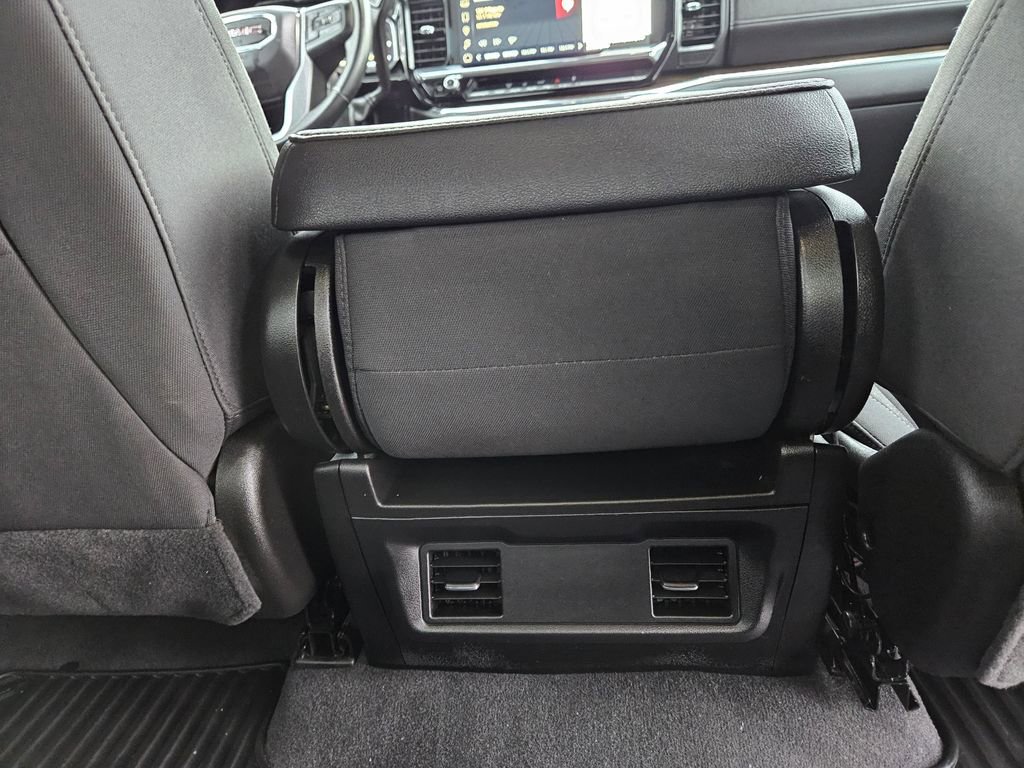 Used 2024 GMC Sierra 3500 SLE image 34