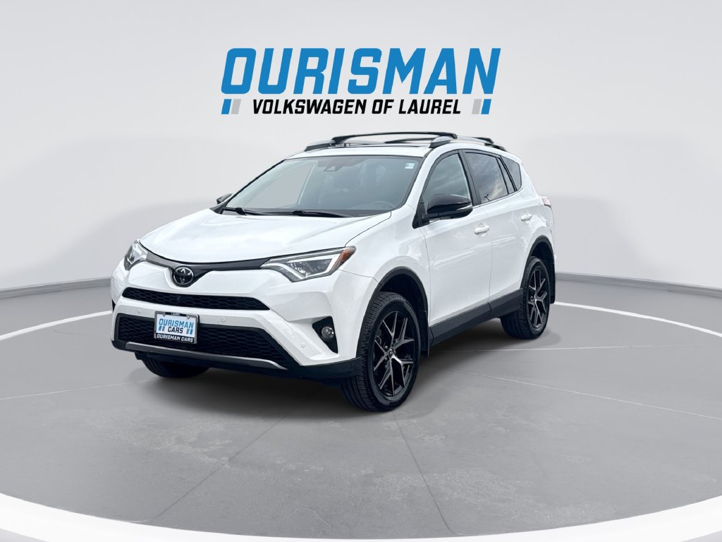 Used 2018 Toyota RAV4 SE w/ Advanced Technology Package AWD/4WD image 4