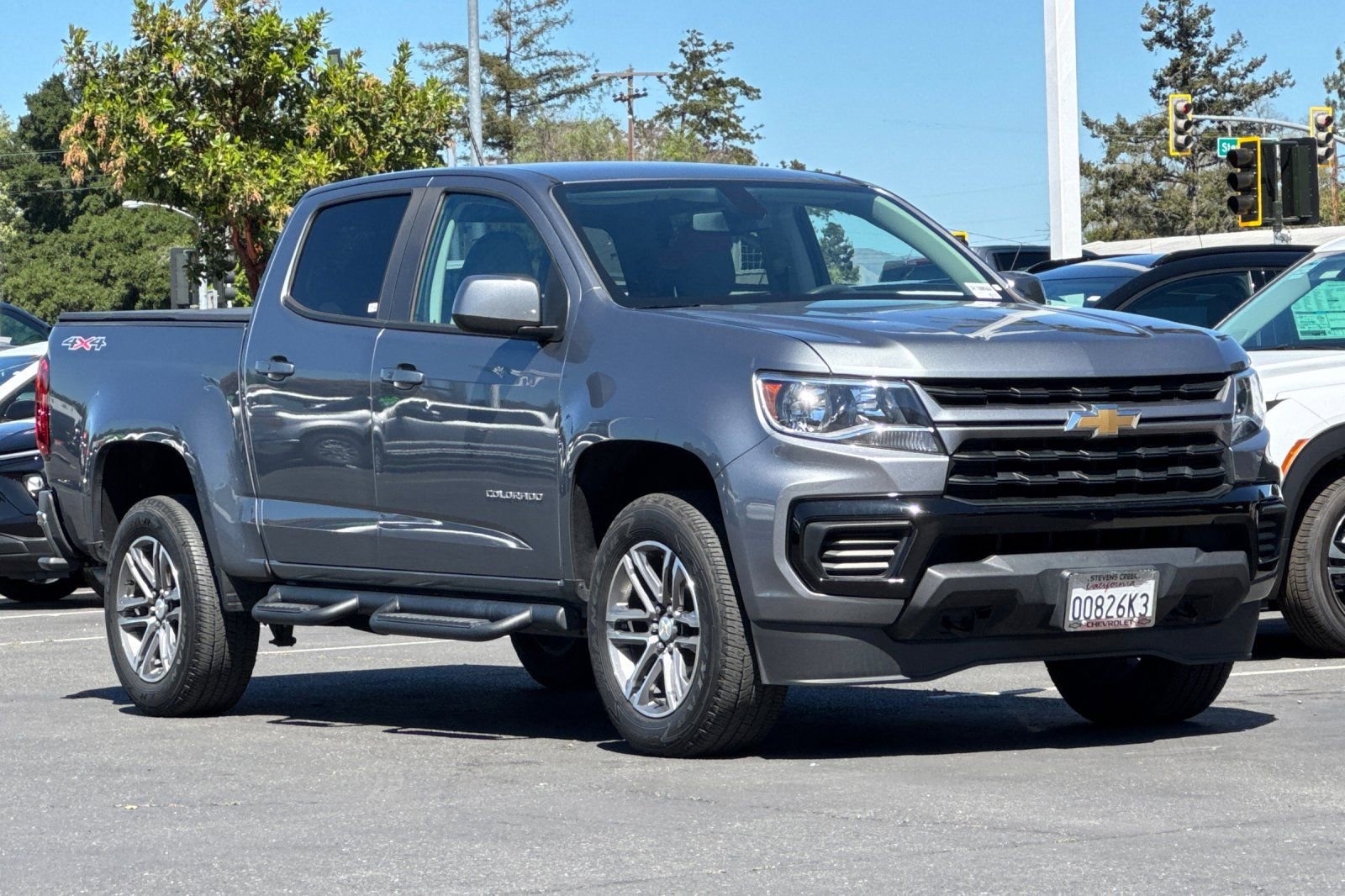 Used 2022 Chevrolet Colorado W/T w/ Custom Special Edition image 2