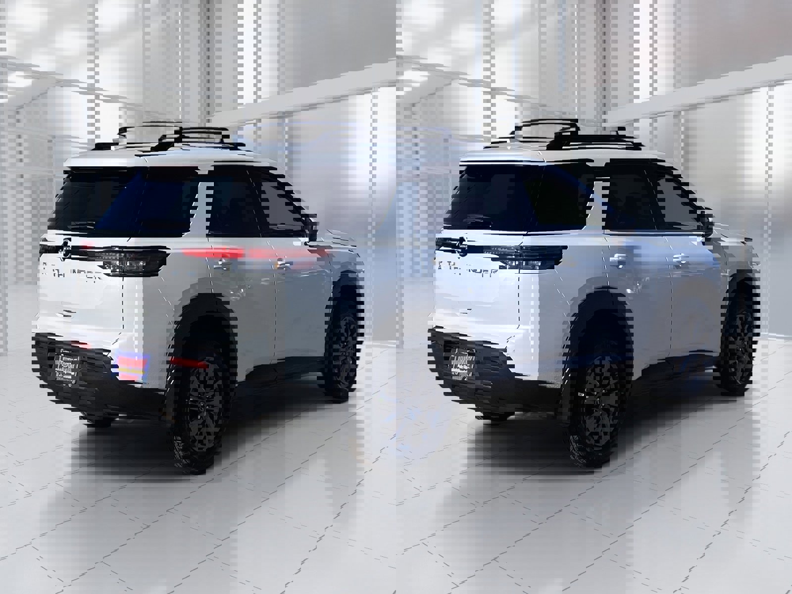 New 2025 Nissan Pathfinder SV image 6