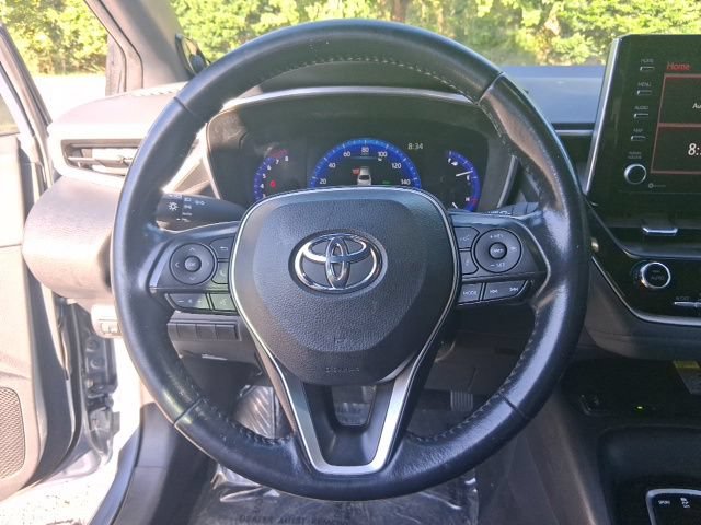 Used 2022 Toyota Corolla XSE FWD image 16