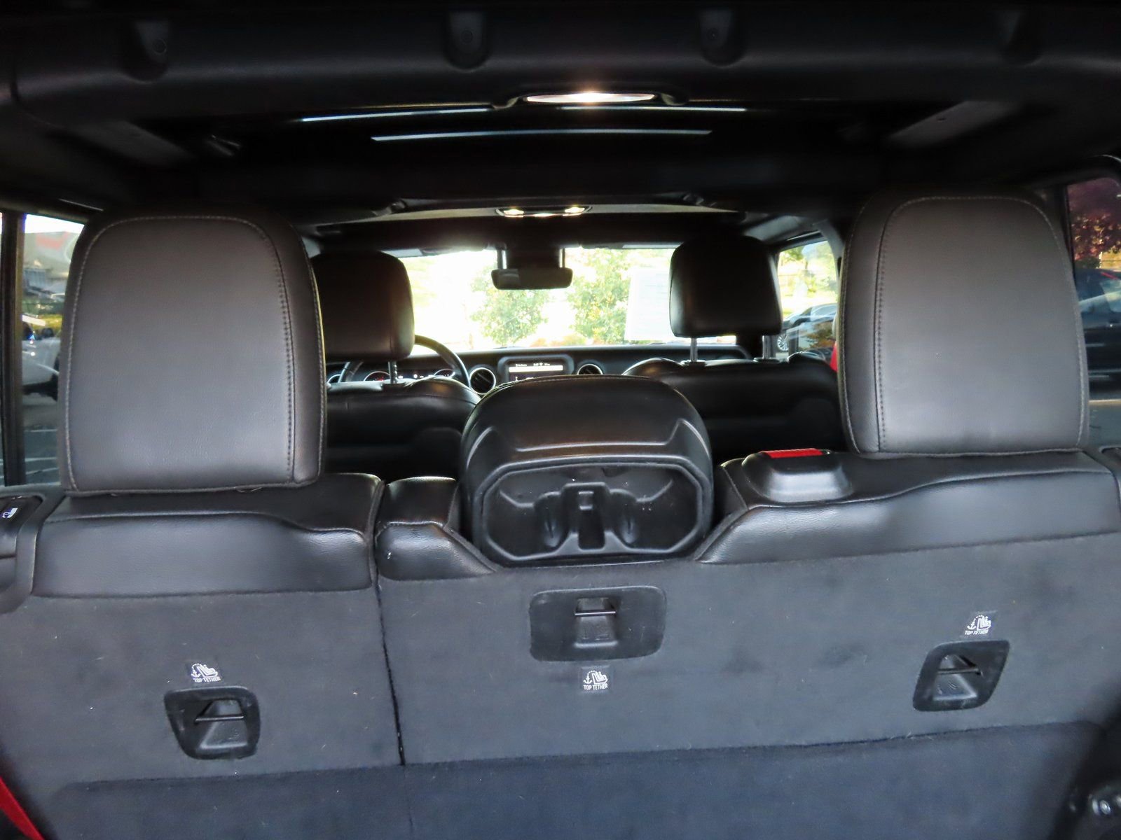 Used 2020 Jeep Wrangler Unlimited Rubicon w/ Quick Order Package 28Y Recon image 34