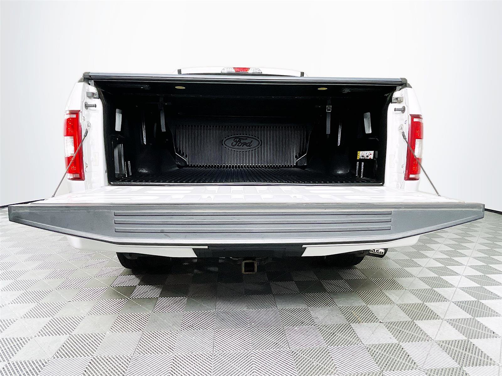 Used 2020 Ford F150 XL w/ Equipment Group 101A Mid image 28