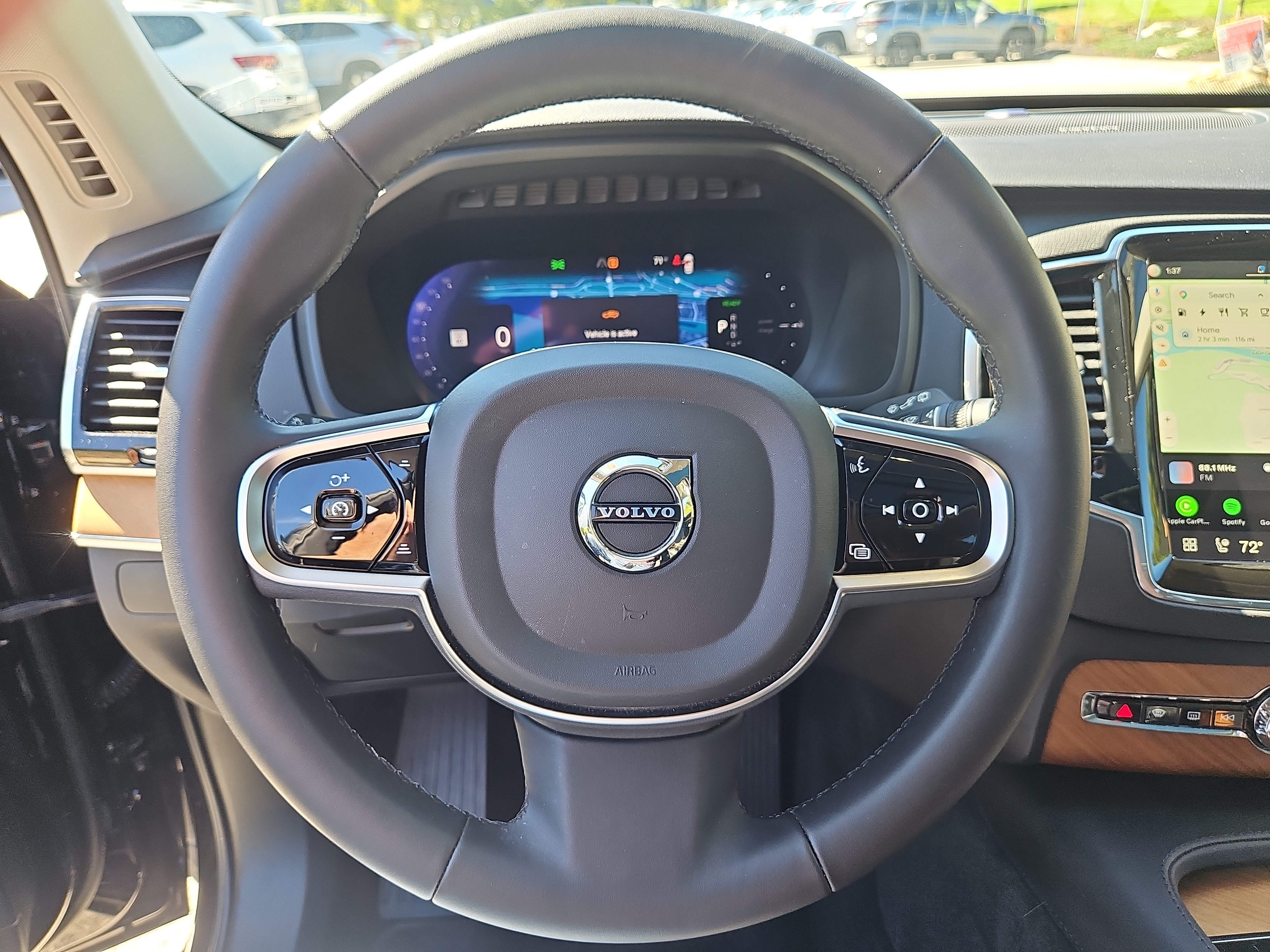 Used 2025 Volvo XC90 T8 Plus w/ Protection Package Premier AWD/4WD image 22