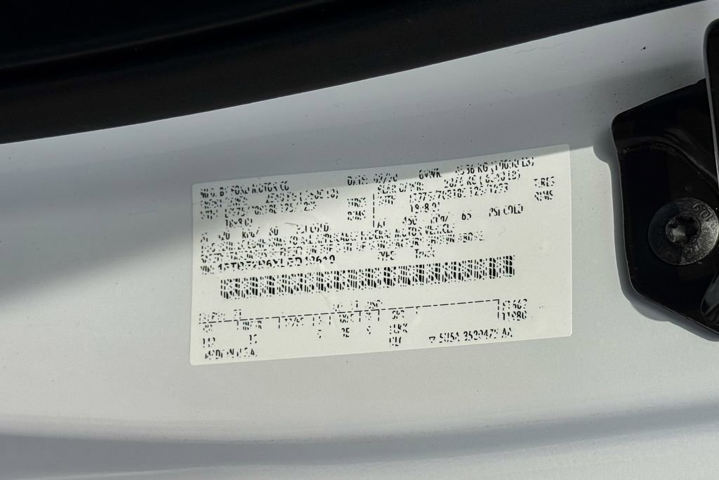 Certified 2020 Ford F250 XL w/ STX Appearance Package image 21