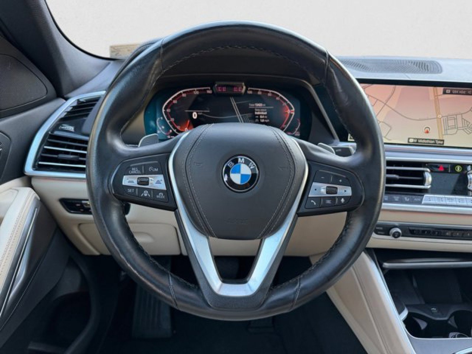Used 2022 BMW X6 xDrive40i AWD/4WD image 15