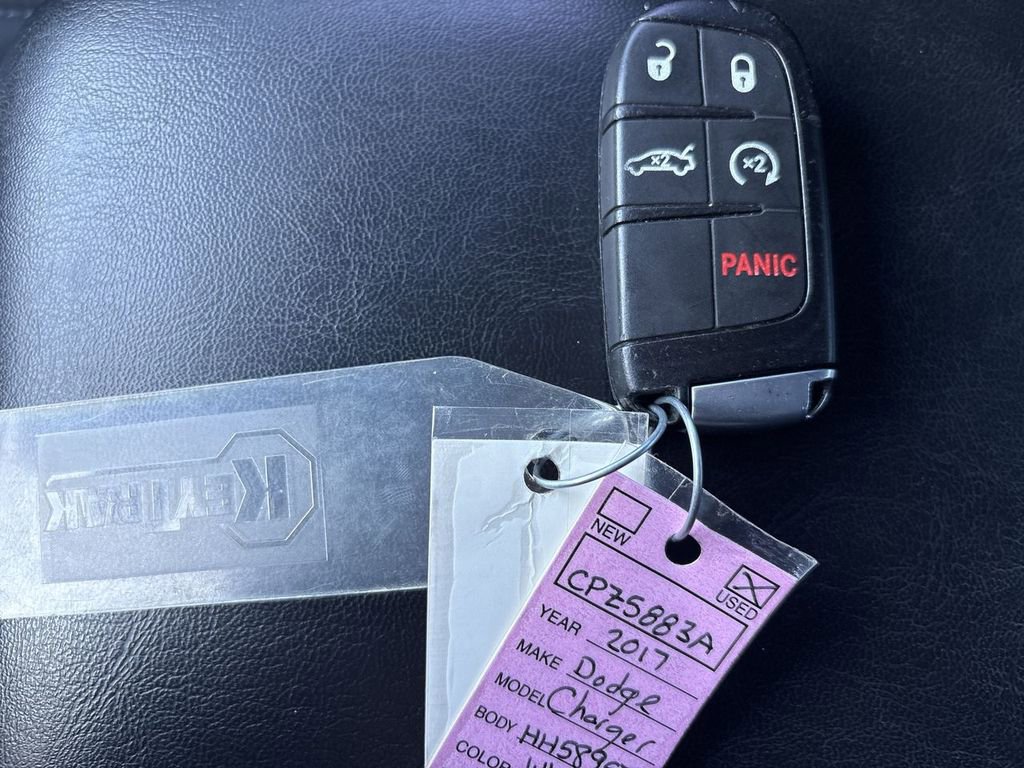 Used 2017 Dodge Charger R/T Scat Pack w/ Dynamics Package image 17