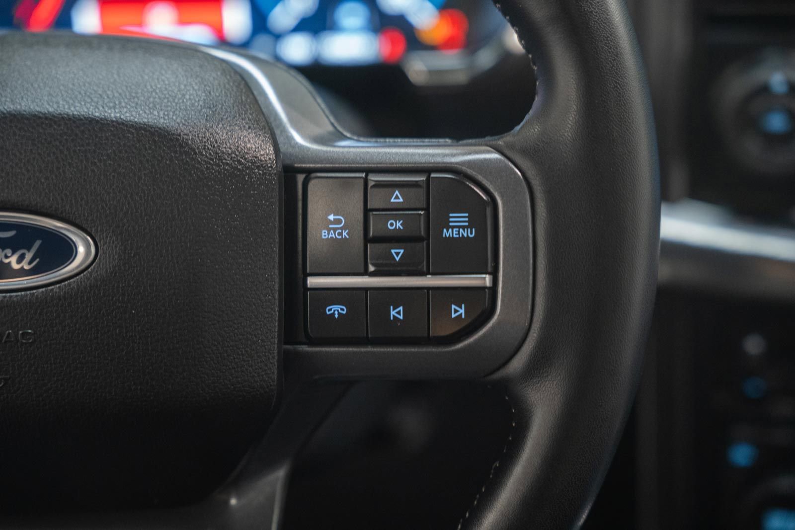 Certified 2023 Ford F150 Lariat w/ Equipment Group 502A High image 30