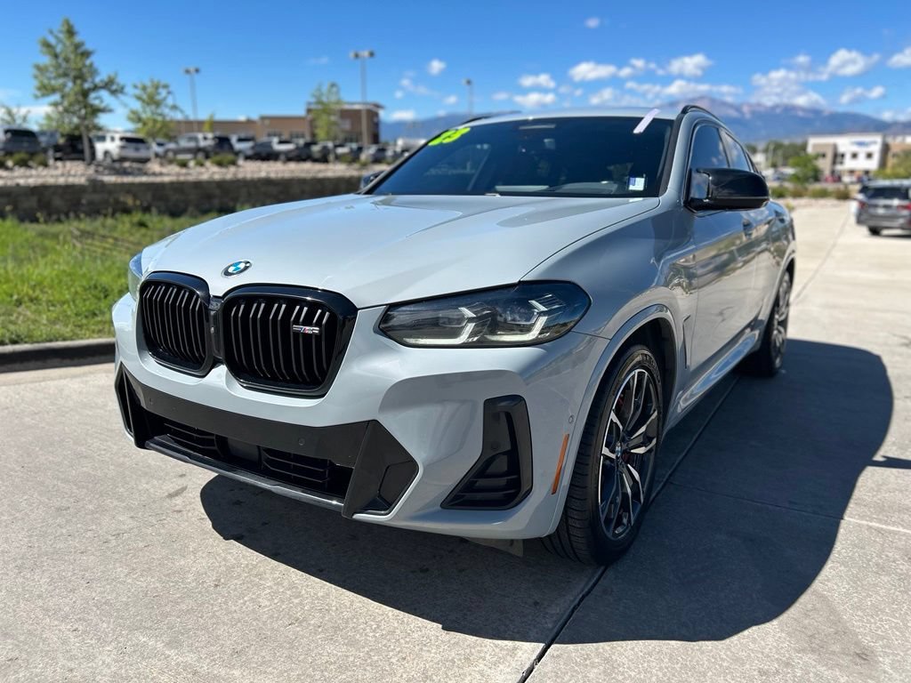 Used 2023 BMW X4 M40i AWD/4WD image 3