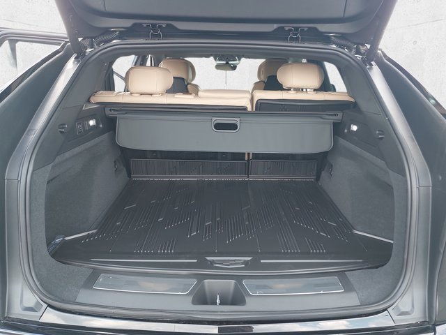 New 2026 Cadillac Lyriq V w/ LPO, Floor Liner Package image 12