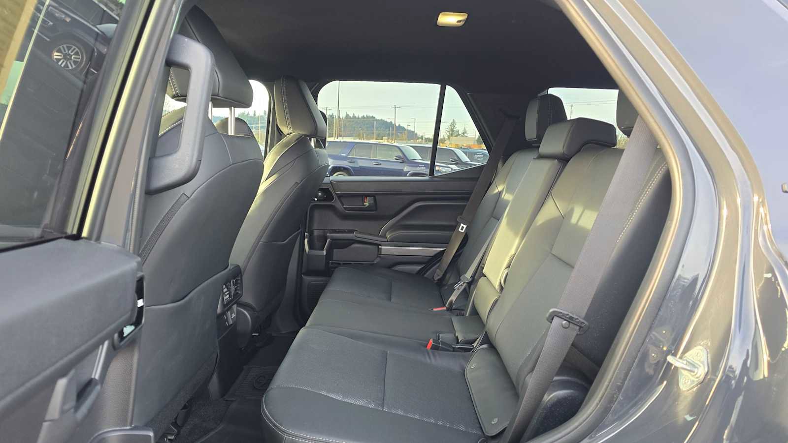 Certified 2025 Toyota 4Runner TRD Off-Road Premium image 19