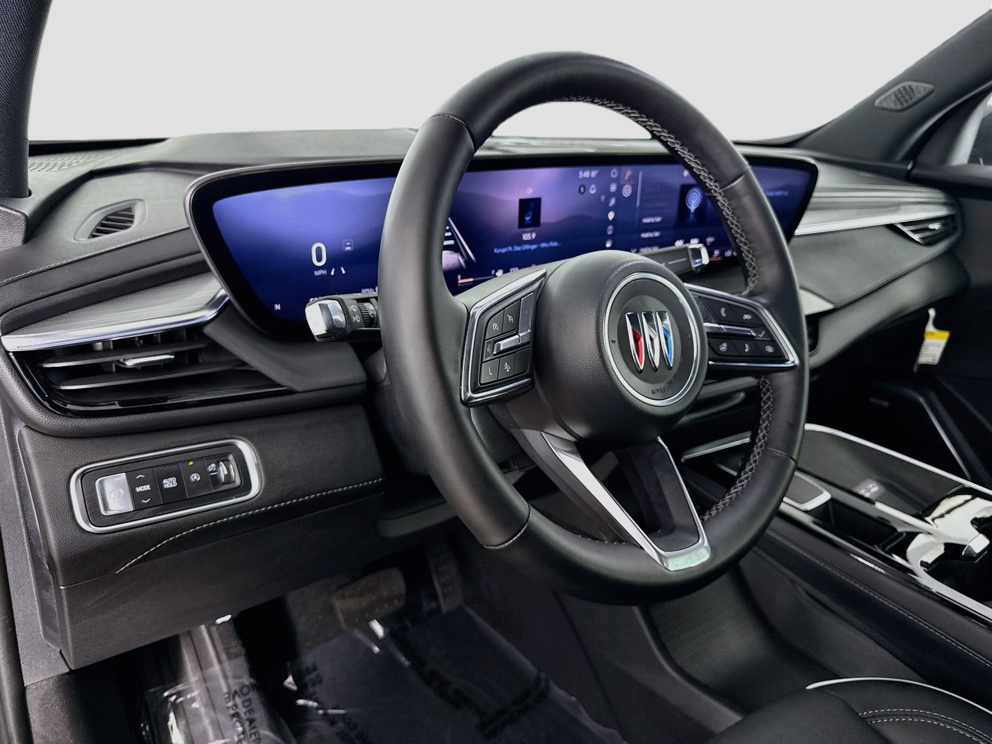 Used 2025 Buick Enclave Preferred FWD image 11
