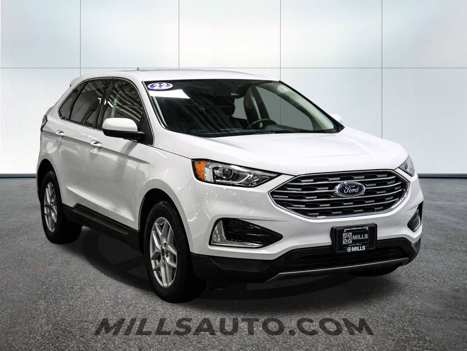 Used 2022 Ford Edge SEL image 13