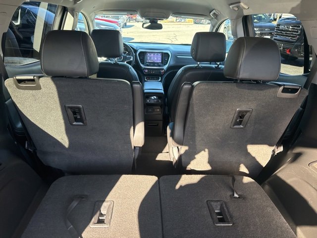 Used 2023 GMC Acadia SLT w/ Elevation Edition image 29