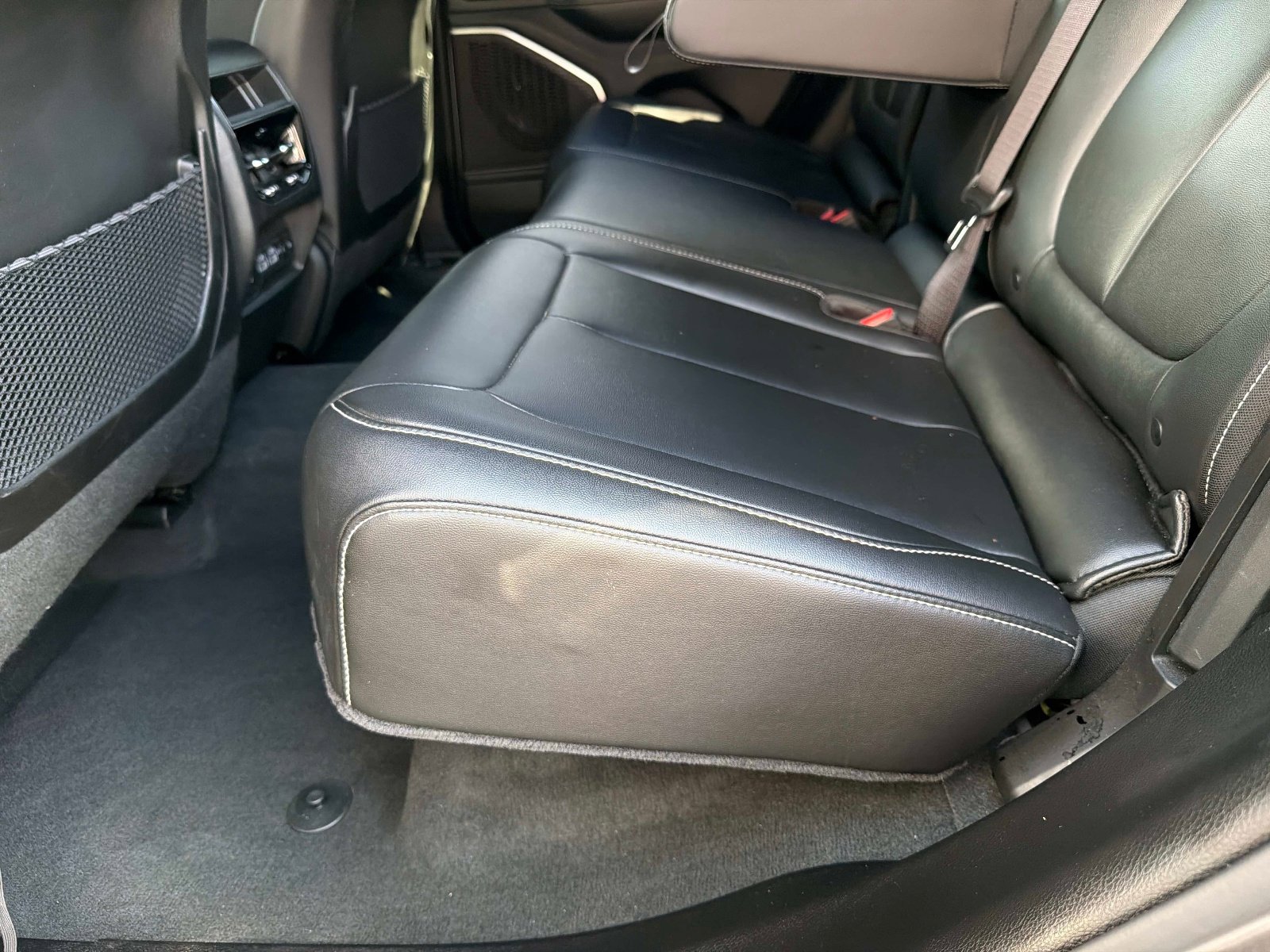 Used 2025 Jeep Grand Cherokee Limited 4xe image 31