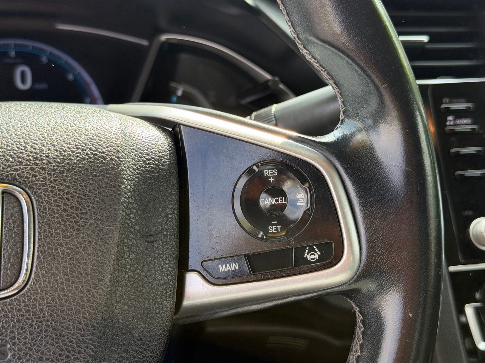 Used 2020 Honda Civic EX-L image 19
