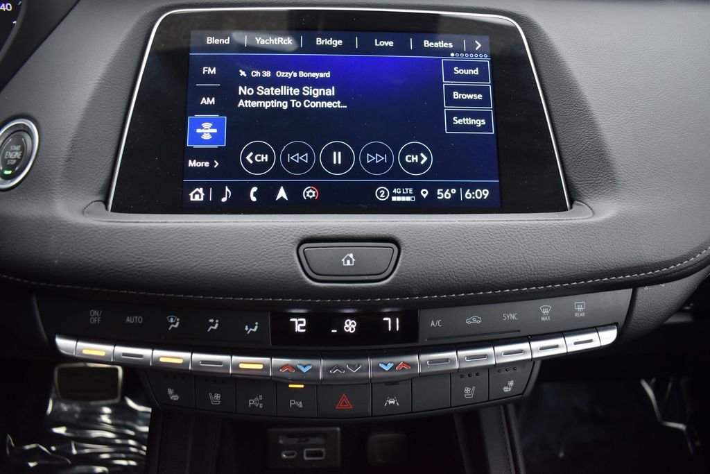 Certified 2023 Cadillac XT4 Premium Luxury w/ Technology Package AWD/4WD image 21