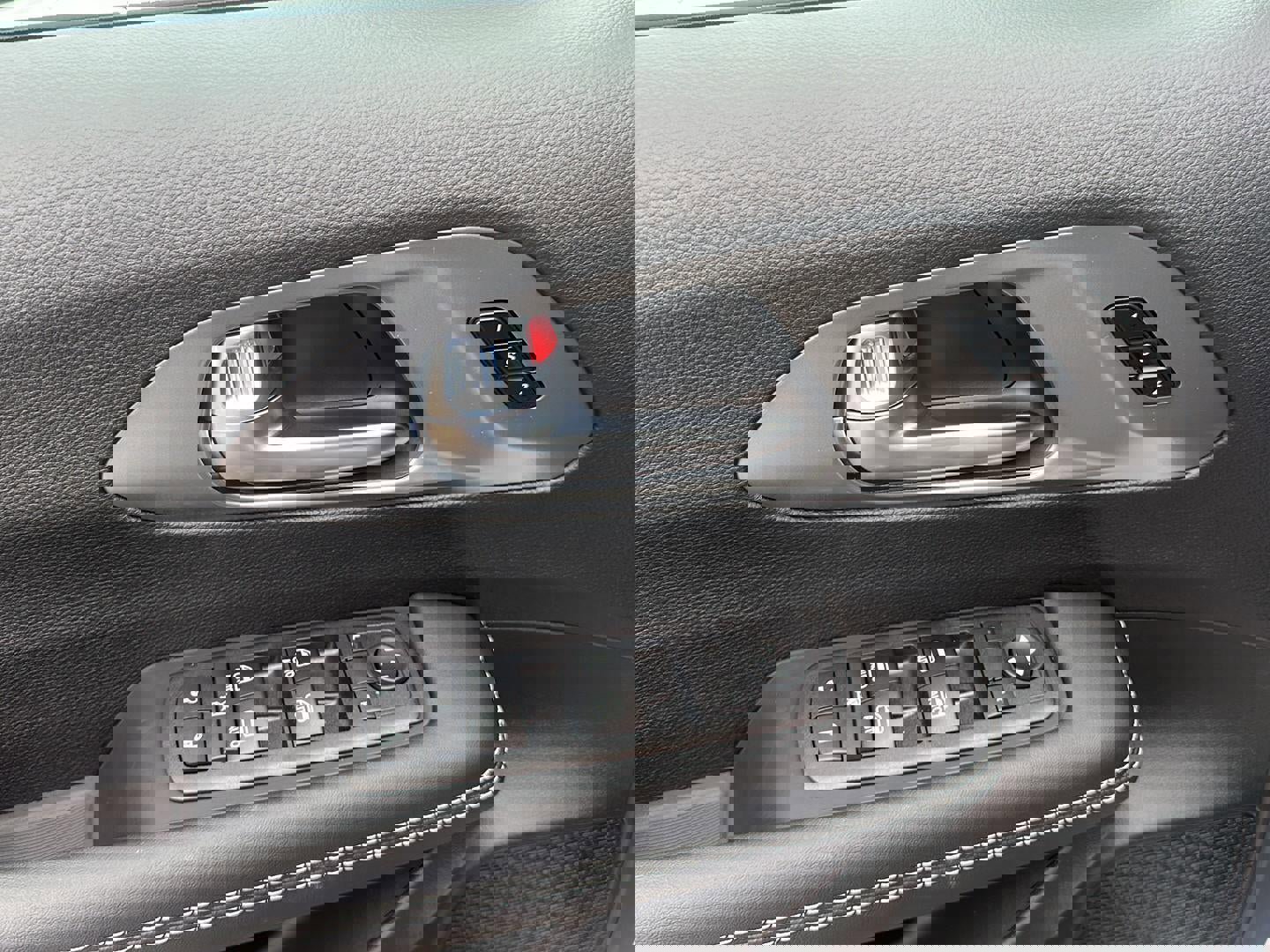 New 2026 Chrysler Pacifica Select image 19