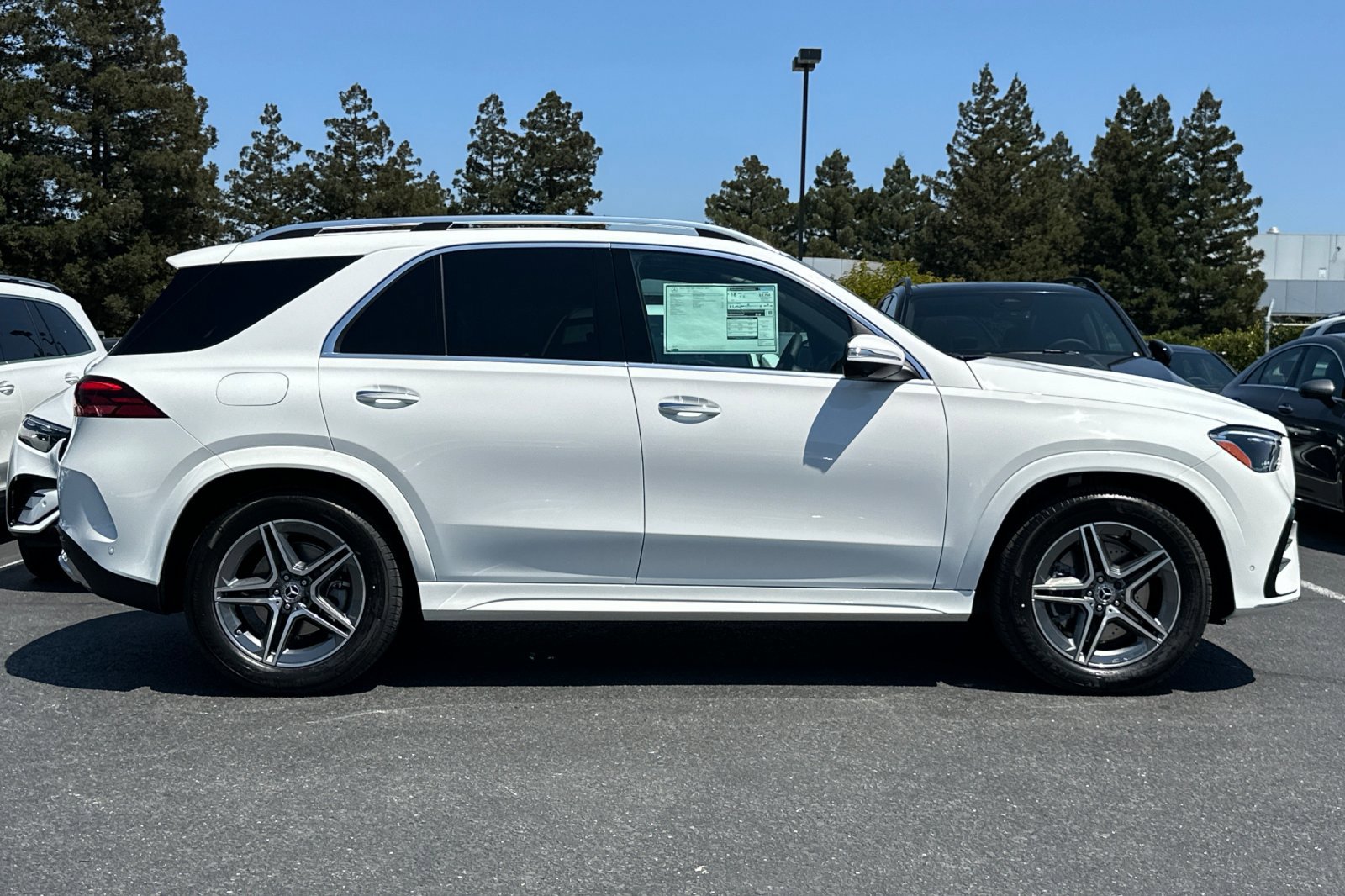 New 2026 Mercedes-Benz GLE 580 4MATIC image 2