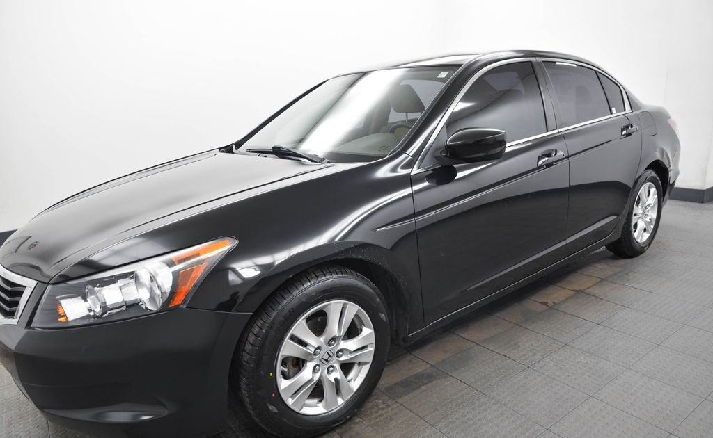Used 2010 Honda Accord LX-P image 5