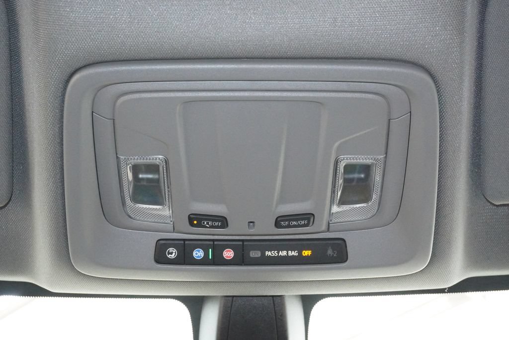 Used 2021 Chevrolet Silverado 1500 LT Trail Boss w/ Bed Protection Package AWD/4WD image 18