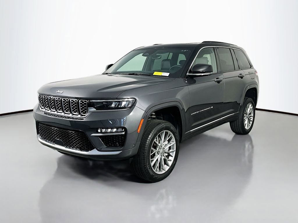 Used 2025 Jeep Grand Cherokee Summit AWD/4WD video 3