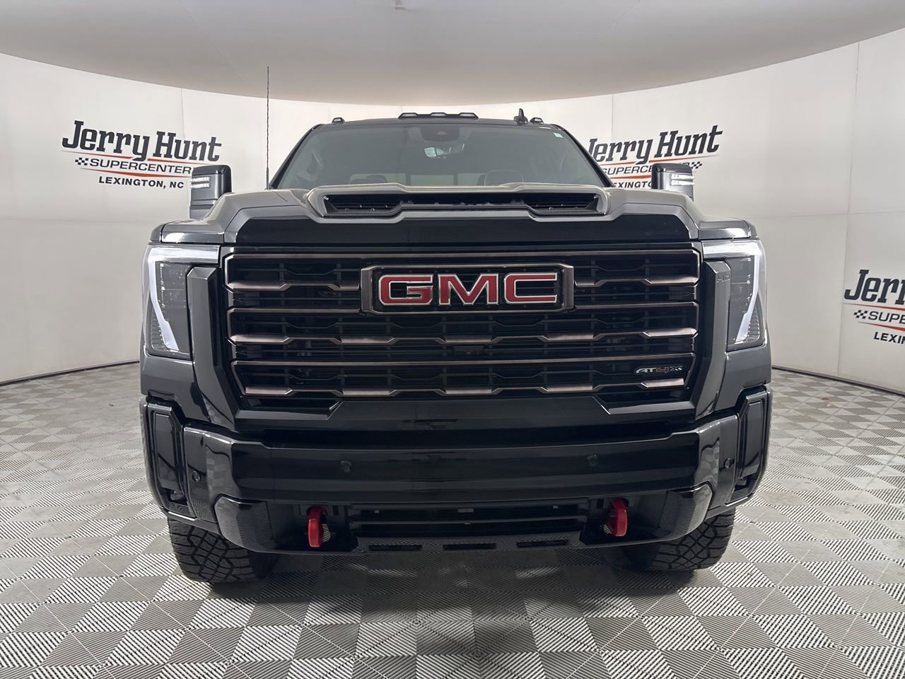 Used 2026 GMC Sierra 2500 AT4X AWD/4WD image 2