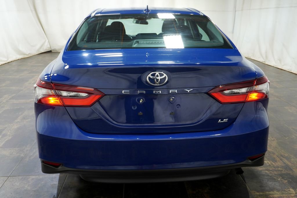 Used 2024 Toyota Camry LE FWD image 3