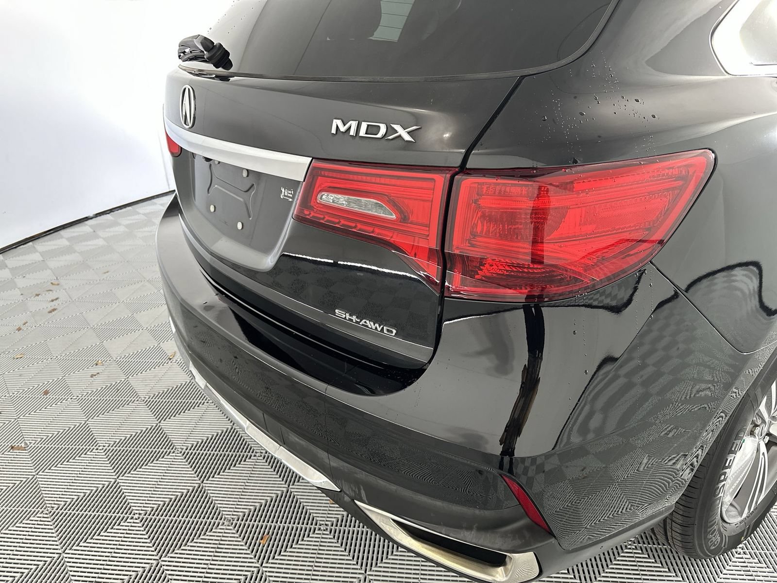 Used 2019 Acura MDX SH-AWD image 26