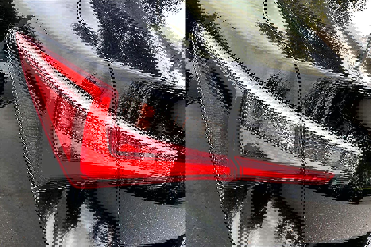 Certified 2021 Acura ILX w/ Premium Package image 29