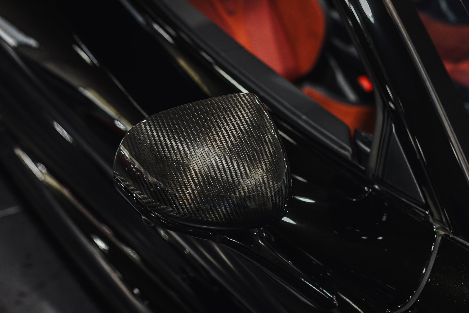 Used 2024 McLaren 750S Spider RWD image 44