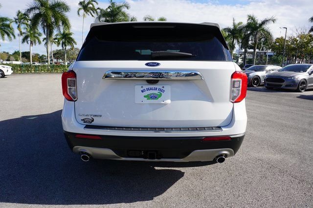 Certified 2022 Ford Explorer Limited w/ Limited Technology Package image 31