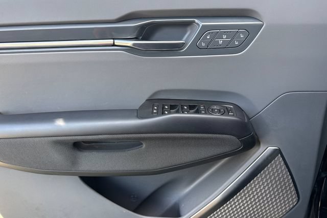 Certified 2024 Kia EV9 GT-Line AWD/4WD image 13
