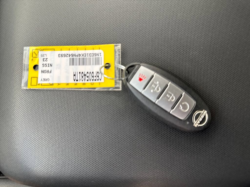 Used 2023 Nissan Frontier SV w/ Technology Package image 28