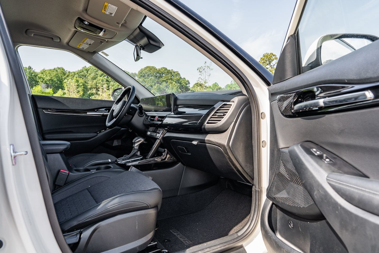 Used 2026 Kia Seltos S FWD image 11