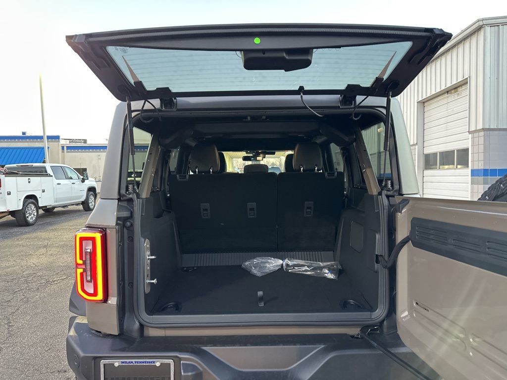 New 2026 Ford Bronco Outer Banks w/ Sasquatch Package image 11