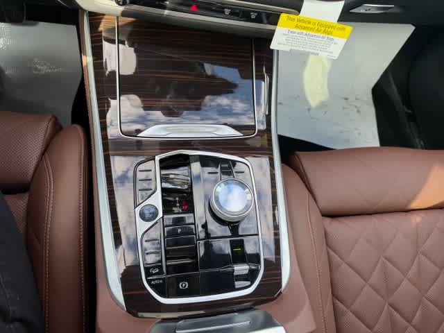 New 2026 BMW X5 xDrive50e w/ Executive Package AWD/4WD image 25
