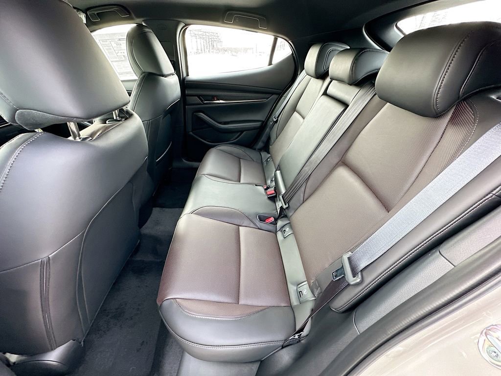 New 2026 MAZDA MAZDA3 2.5 S Premium image 32