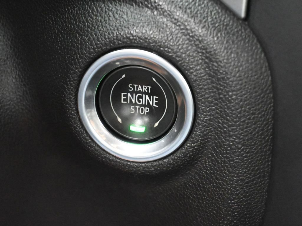 Used 2021 Chevrolet Silverado 1500 RST image 28