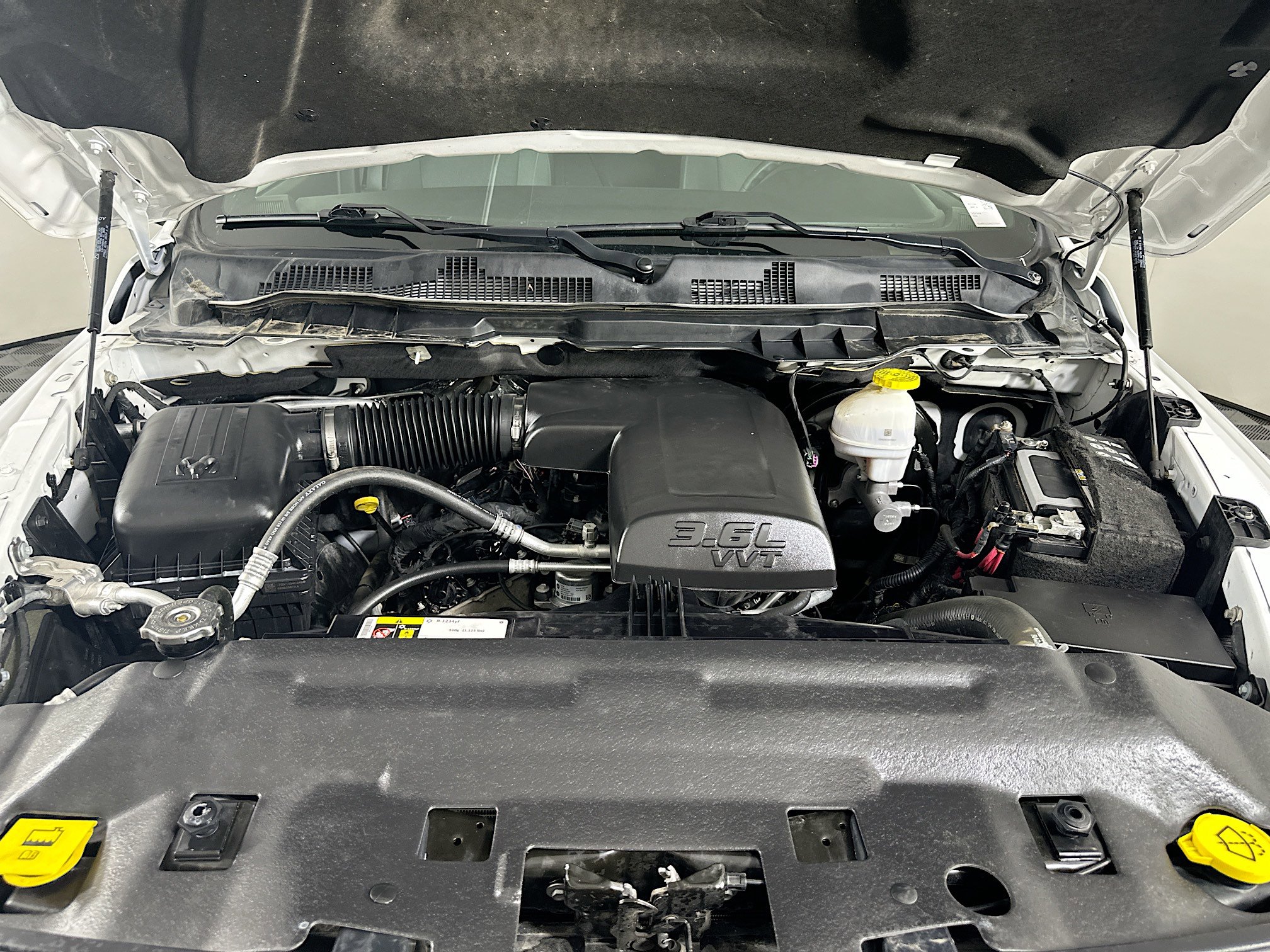 Used 2024 RAM 1500 Classic Warlock image 32