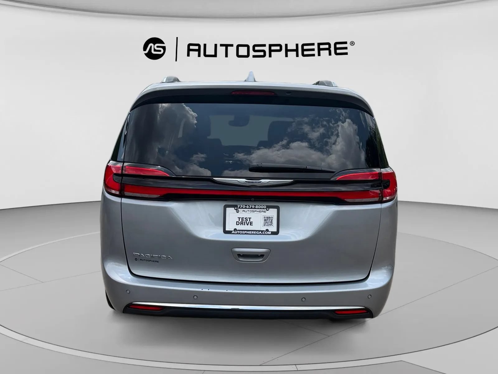 Used 2021 Chrysler Pacifica Touring-L FWD image 7