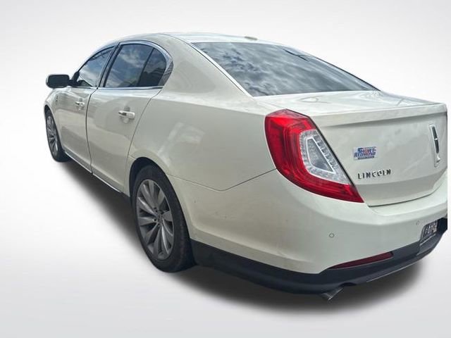 Used 2013 Lincoln MKS AWD image 2