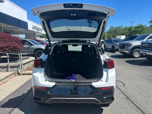 New 2026 Buick Encore GX Sport Touring w/ Comfort Package AWD/4WD image 37