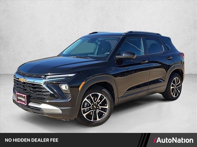 Used 2025 Chevrolet TrailBlazer LT FWD image 1