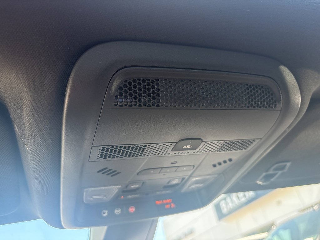 Certified 2025 Cadillac XT6 Premium Luxury image 33