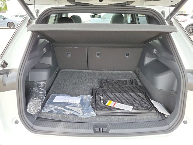 New 2026 Volkswagen Tiguan SE R-Line AWD/4WD image 26