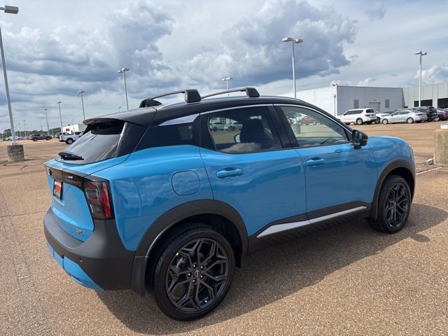 New 2026 Nissan Kicks SR w/ SR Premium Package image 4