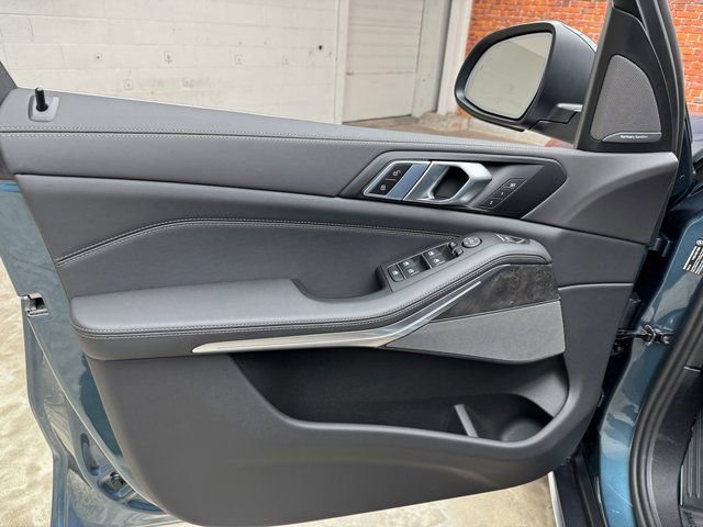 Used 2026 BMW X5 xDrive40i image 10