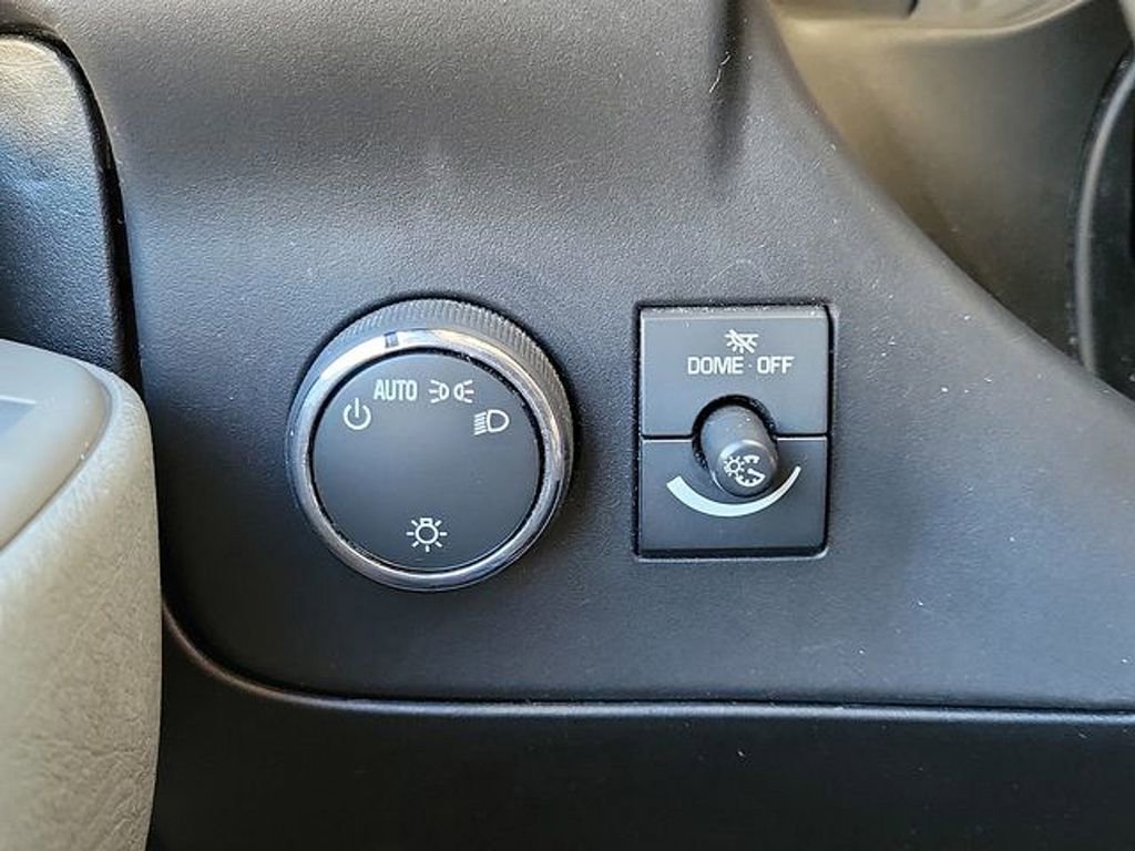 Used 2019 Chevrolet Express 2500 w/ Driver Convenience Package image 29