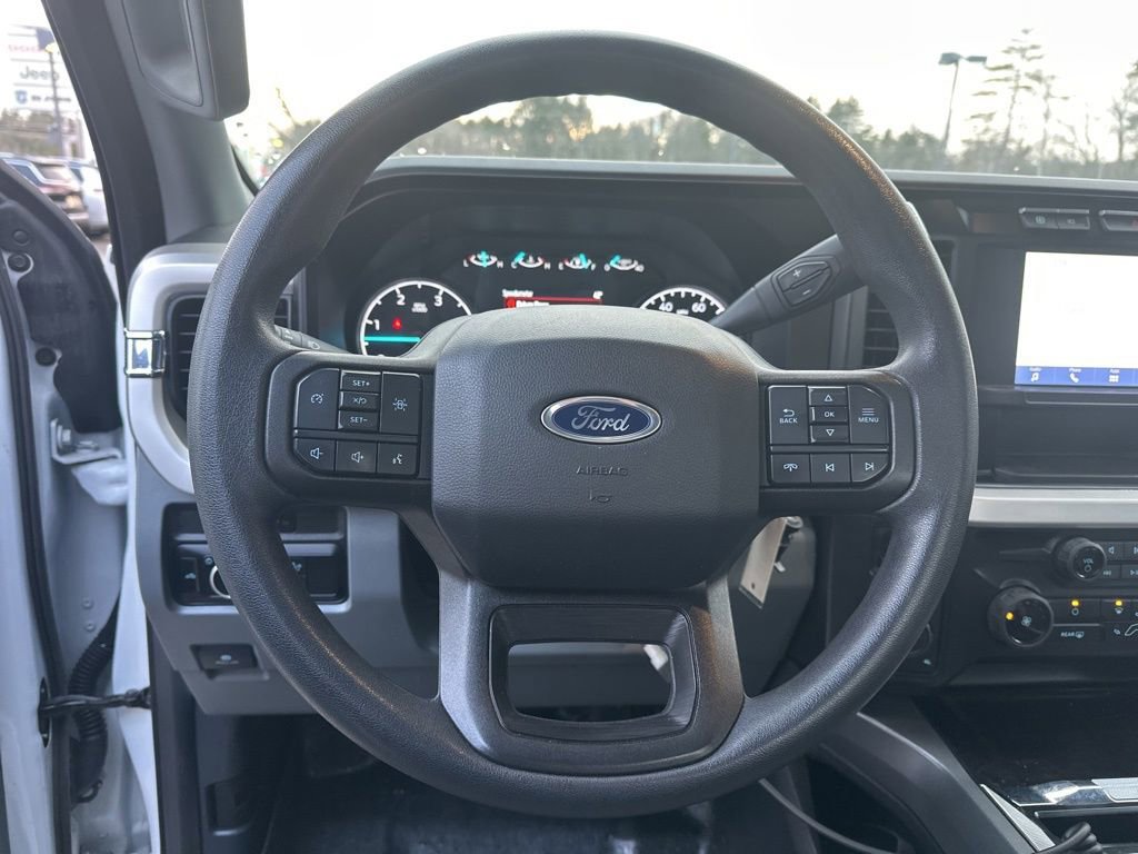 Used 2023 Ford F350 XLT w/ 360-Degree Camera Package image 17
